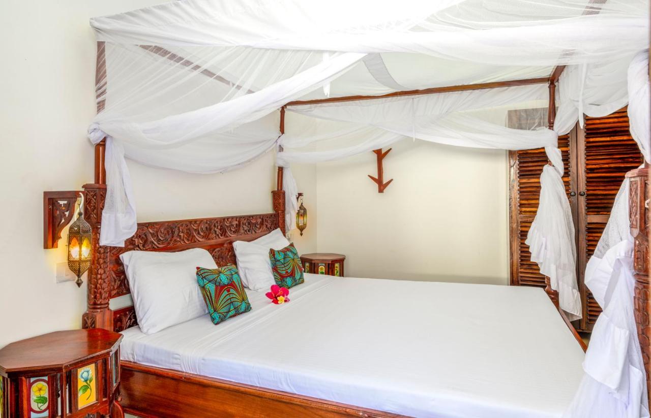Tasneem Islamic Luxury Suites Jambiani  Esterno foto